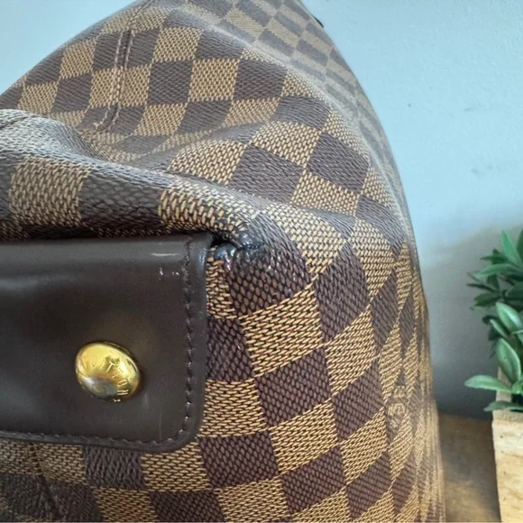 Louis Vuitton Duomo Hobo - Picture 11 of 16